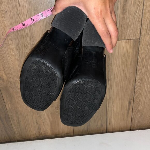 Vionic Valencia Leather Heel Sandals 8 - Picture 9 of 11